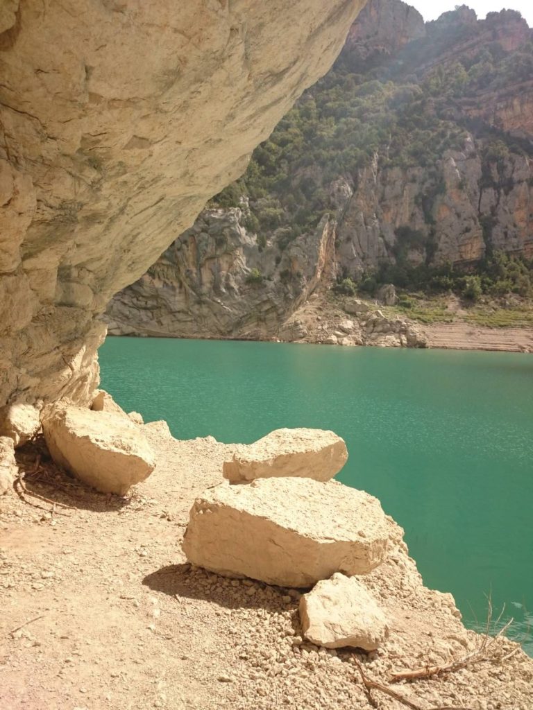 aguas tranquilas y actividades en cataluña